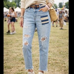 Levis 501 Distressed Straight Leg Jeans 29 Light Button Fly Woven Patch Women